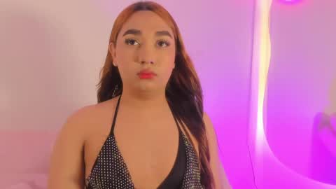 Snapshot of liacampbell__ chatting on 05-01-26, 08:46 La online show from 05-01-26, 08:46