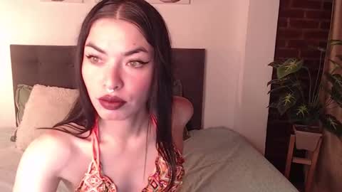 LIA online show from 10-28-25, 01:47