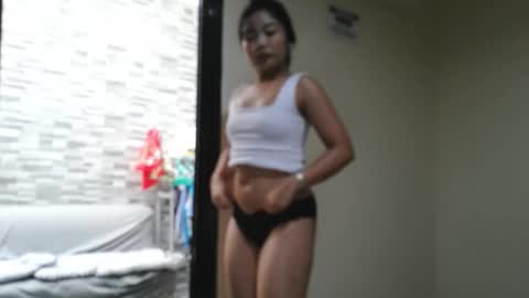 Lia Funsized18 online show from 11-21-25, 02:43