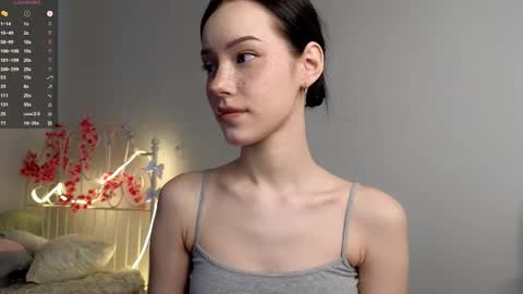 Lia  online show from 03-20-26, 09:36