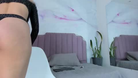 Snapshot of liaguzman chatting on 09-12-25, 03:17 liaguzman online show from 09-12-25, 03:17