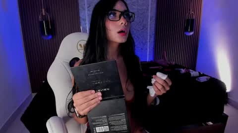 Snapshot of liah_cleir chatting on 04-18-26, 11:58 Liah online show from 04-18-26, 11:58