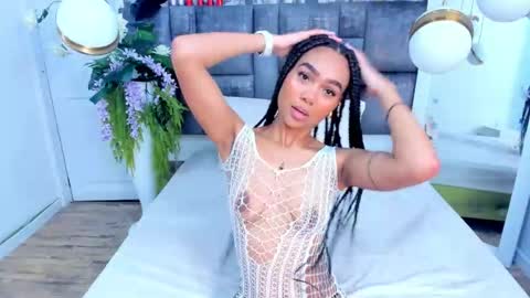 Snapshot of liahgrey chatting on 02-27-26, 01:44 Liah Grey online show from 02-27-26, 01:44