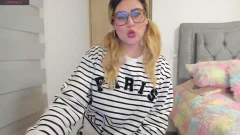 Lia  online show from 01-15-25, 02:27