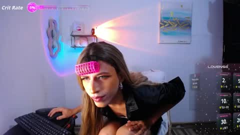 Snapshot of liahstone07 chatting on 05-23-26, 03:27 Liah Stone online show from 05-23-26, 03:27