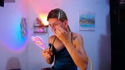 Snapshot of liahstone07 chatting on 06-27-26, 06:46 Liah Stone online show from 06-27-26, 06:46