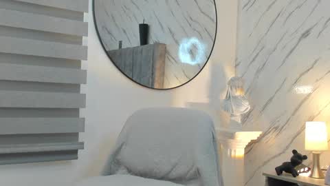 Liam online show from 01-20-25, 08:40