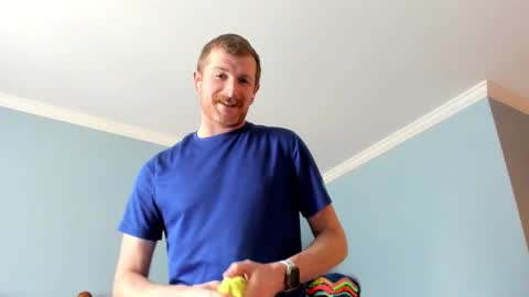 Liam online show from 02-10-25, 07:38