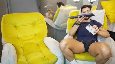 Liam  Luca online show from 02-15-25, 12:54