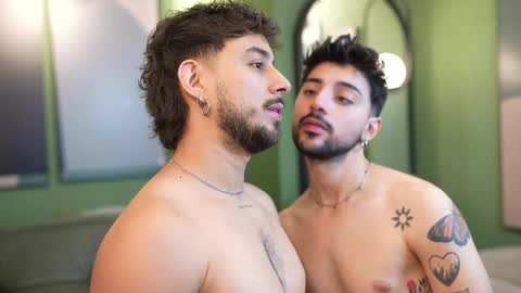 Liam  Luca online show from 03-06-25, 10:36