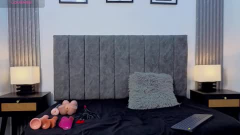 Liam forest  online show from 09-28-25, 04:51