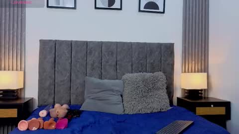 Liam forest  online show from 10-19-25, 04:46