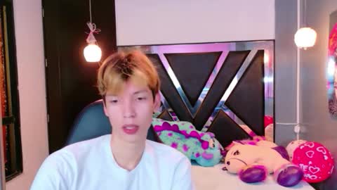 liam_green1 online show from 02-15-26, 12:58