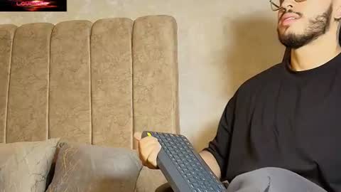 Snapshot of liam_kleiin chatting on 06-11-26, 11:19 LIAM KLEIN online show from 06-11-26, 11:19