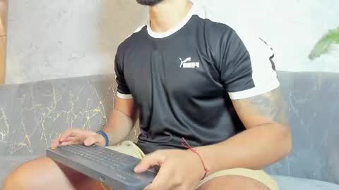 Snapshot of liam_kleiin chatting on 06-19-26, 11:14 LIAM KLEIN online show from 06-19-26, 11:14