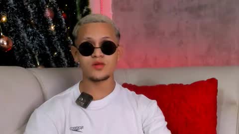 liam_knight online show from 12-05-25, 02:31