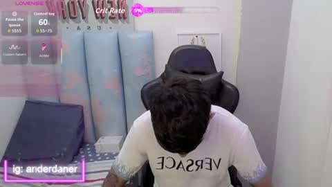 Snapshot of liam_play chatting on 06-22-26, 05:37 LIAM online show from 06-22-26, 05:37