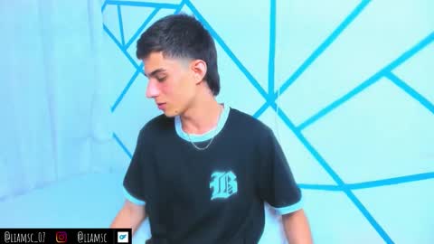 Snapshot of liam_scott77 chatting on 10-30-25, 09:59 Liam scott77 online show from 10-30-25, 09:59