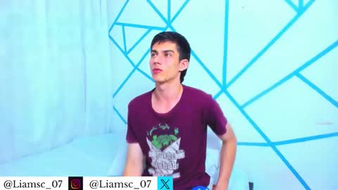 Snapshot of liam_scott77 chatting on 12-18-25, 02:39 Liam scott77 online show from 12-18-25, 02:39