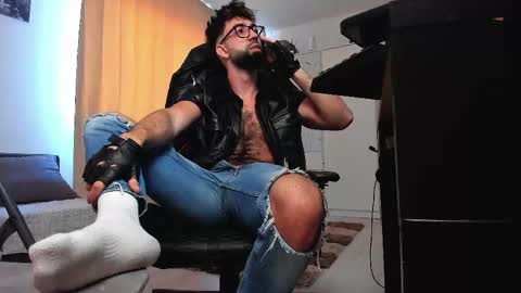 Liam online show from 02-03-26, 07:46