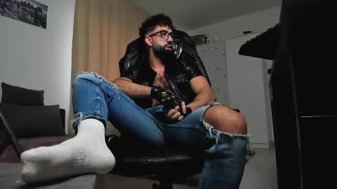 Liam online show from 02-15-26, 07:38