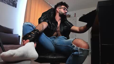 Liam online show from 02-18-26, 07:04