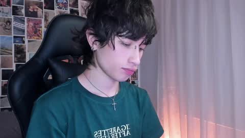 Liam online show from 01-16-25, 06:25