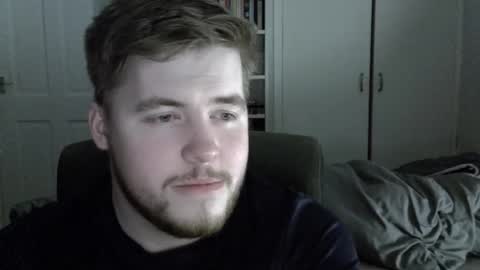 Snapshot of liamfoxx chatting on 10-09-25, 01:25 Liam Fox online show from 10-09-25, 01:25