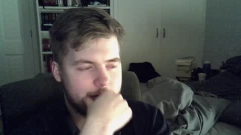 Liam Fox online show from 04-18-26, 02:59