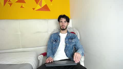 LiamLuxe online show from 01-05-25, 12:10