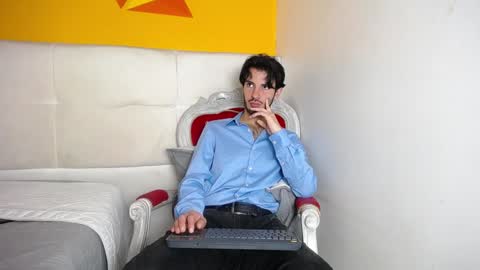 LiamLuxe online show from 01-08-25, 03:39
