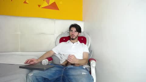LiamLuxe online show from 01-11-25, 03:20