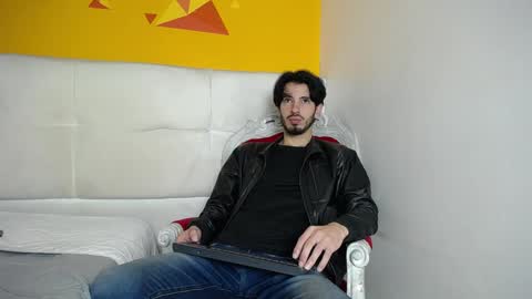 LiamLuxe online show from 01-31-25, 12:18