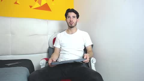 LiamLuxe online show from 03-05-25, 02:34