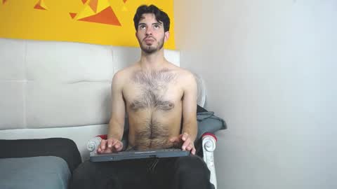 LiamLuxe online show from 03-05-25, 05:39