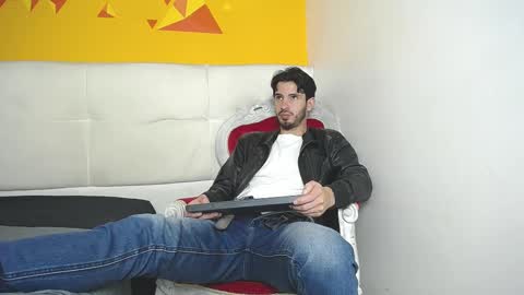 LiamLuxe online show from 03-08-25, 07:09