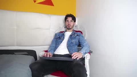 LiamLuxe online show from 03-12-25, 12:15