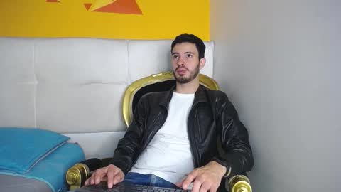 LiamLuxe online show from 09-14-25, 01:43