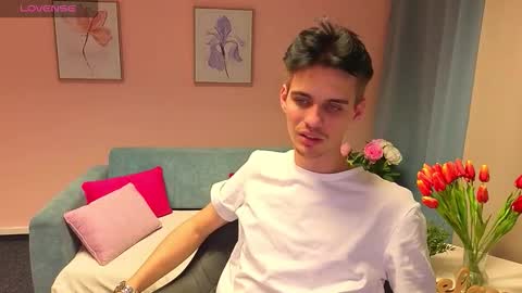 Snapshot of liammerci chatting on 11-13-25, 07:13 liammerci online show from 11-13-25, 07:13