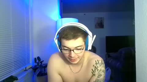 LiamNotSoNormal online show from 12-23-24, 02:45