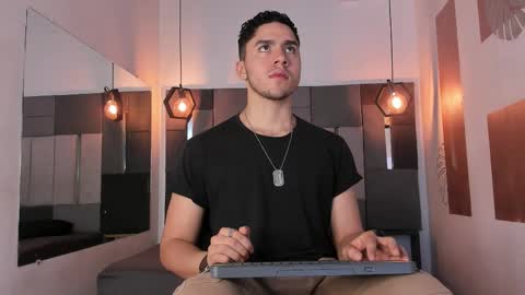 Liam online show from 02-22-26, 12:15