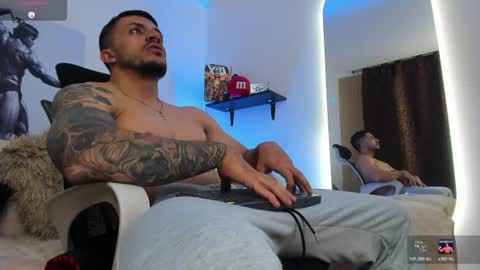 Snapshot of liamreigns_ chatting on 07-14-26, 03:22 liam online show from 07-14-26, 03:22