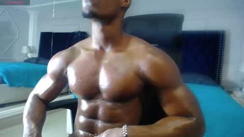 LiamRivers online show from 12-20-25, 04:03