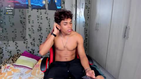 Snapshot of liamvibes212 chatting on 03-23-26, 02:21 liamvibes212 online show from 03-23-26, 02:21