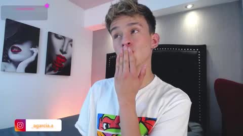 liam online show from 02-14-26, 04:42