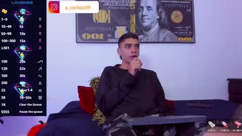 Snapshot of lian_23_ chatting on 12-04-24, 10:13    online show from 12-04-24, 10:13