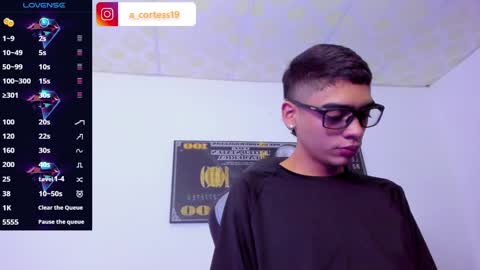 Snapshot of lian_23_ chatting on 12-04-24, 01:20    online show from 12-04-24, 01:20