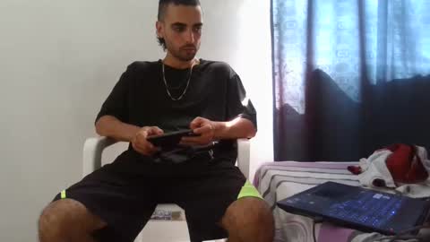 lian_mike203523 online show from 10-19-25, 03:01