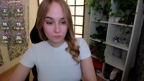 Liana online show from 02-01-25, 08:08