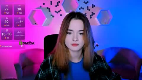 Little Liana  online show from 11-21-25, 08:40